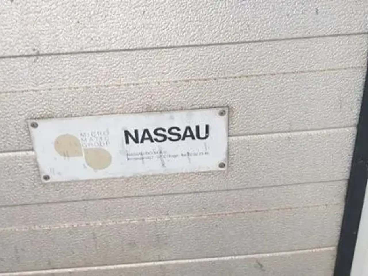Billede 5 - KØBES, fjernes, Alu. Nassau port & Div. fabr.