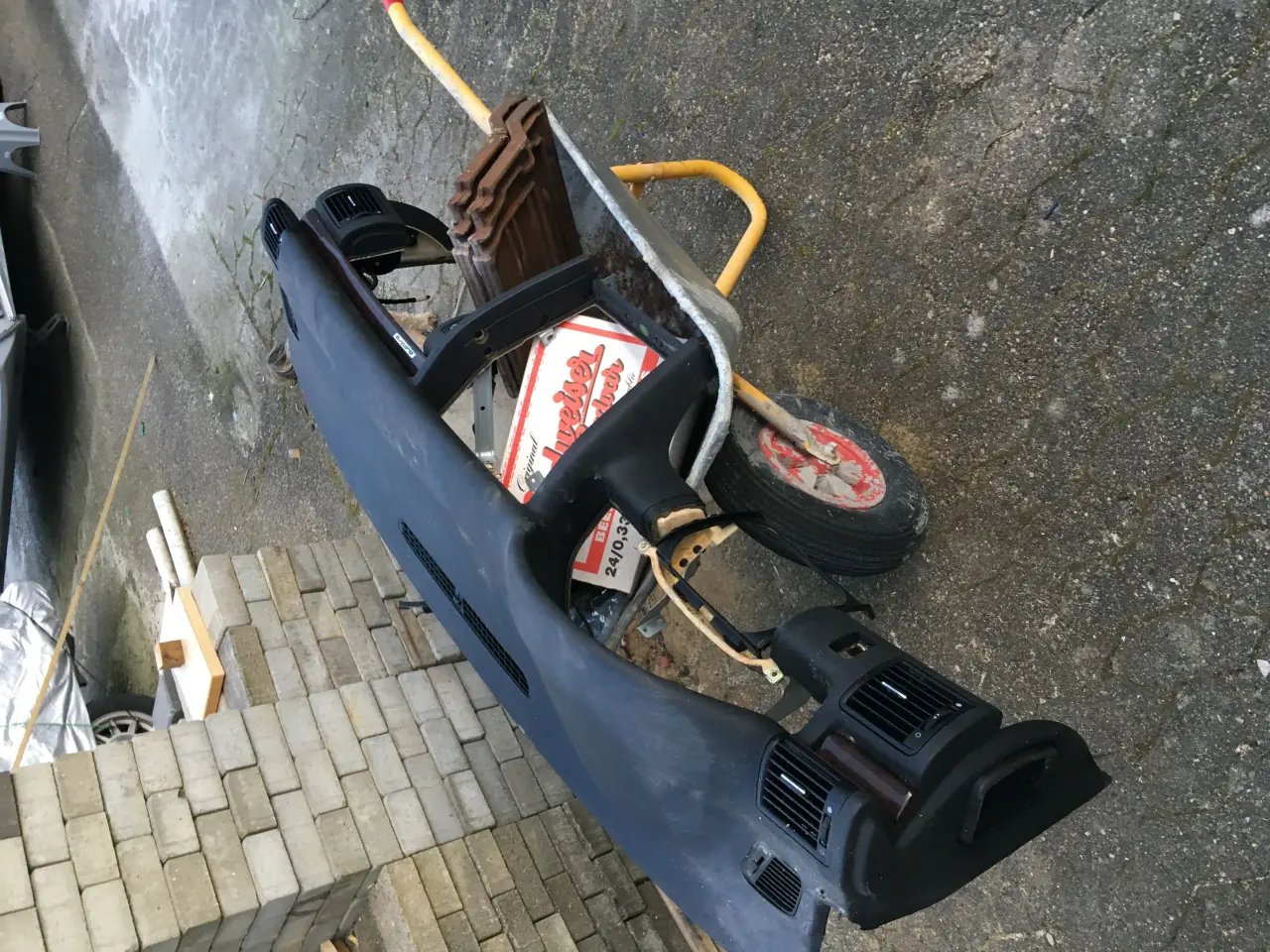 Billede 1 - Audi A8 4,2 1996 instrumentbord