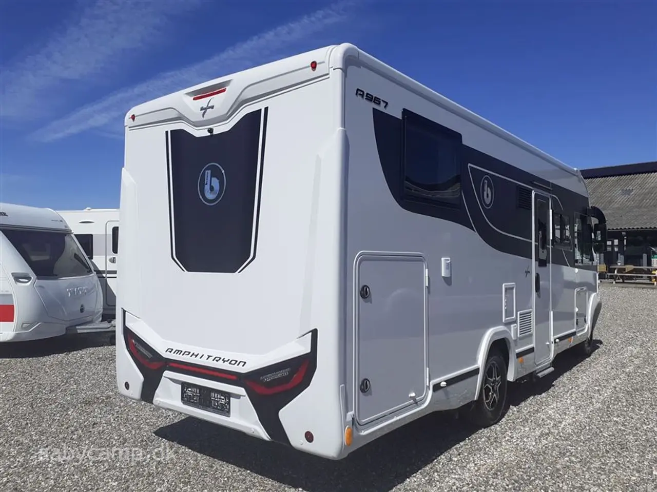 Billede 2 - 2024 - Benimar Amphitryon 967   Top model Fra Benimar med Alde Centralvarme