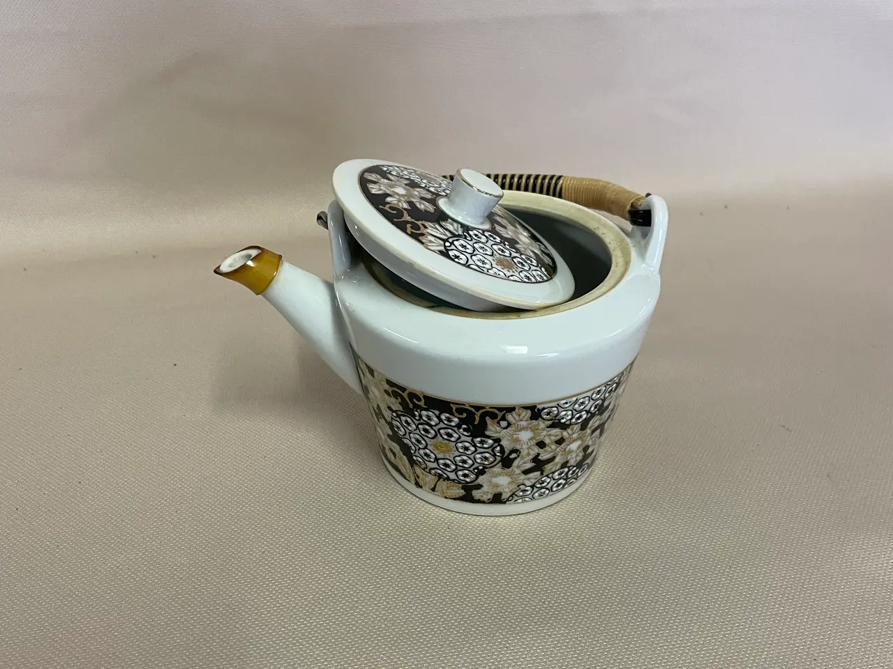 Billede 4 - Japansk tekande, Kyusu-tekande Kutani-porcelæn