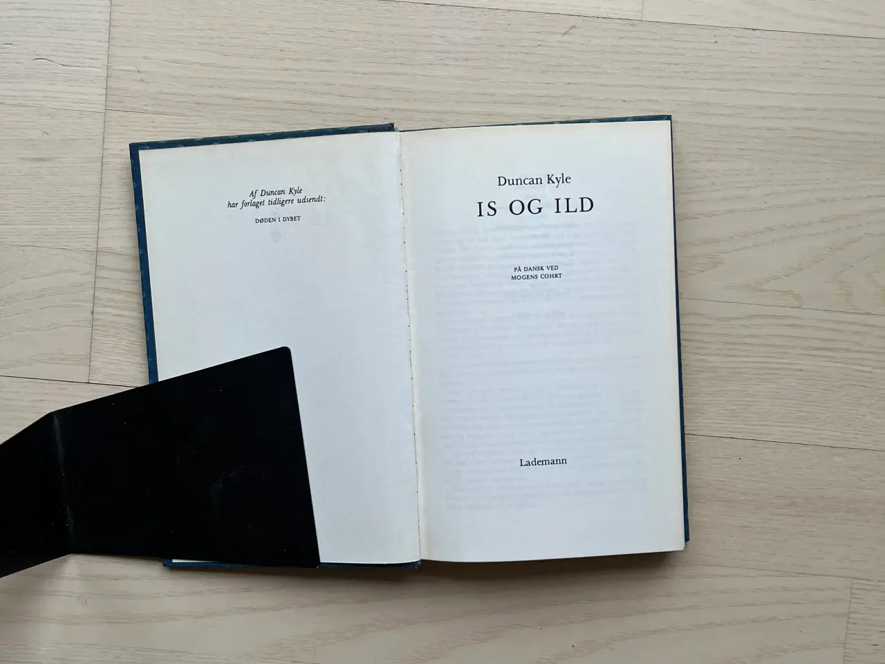 Billede 2 - Is og ild - af Duncan Kyle