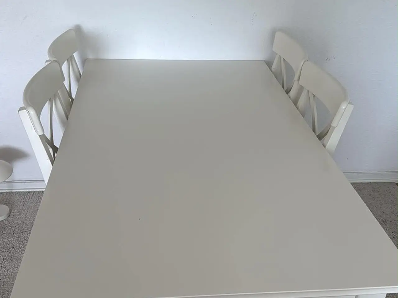 Billede 1 - Spisebord med 6 stole