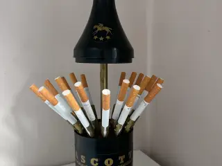 Vintage flaskeformet cigaretholder fra 50-60’erne 