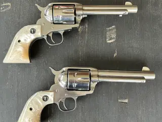 Ruger revolver, 2 stk. i kal. .45 LC