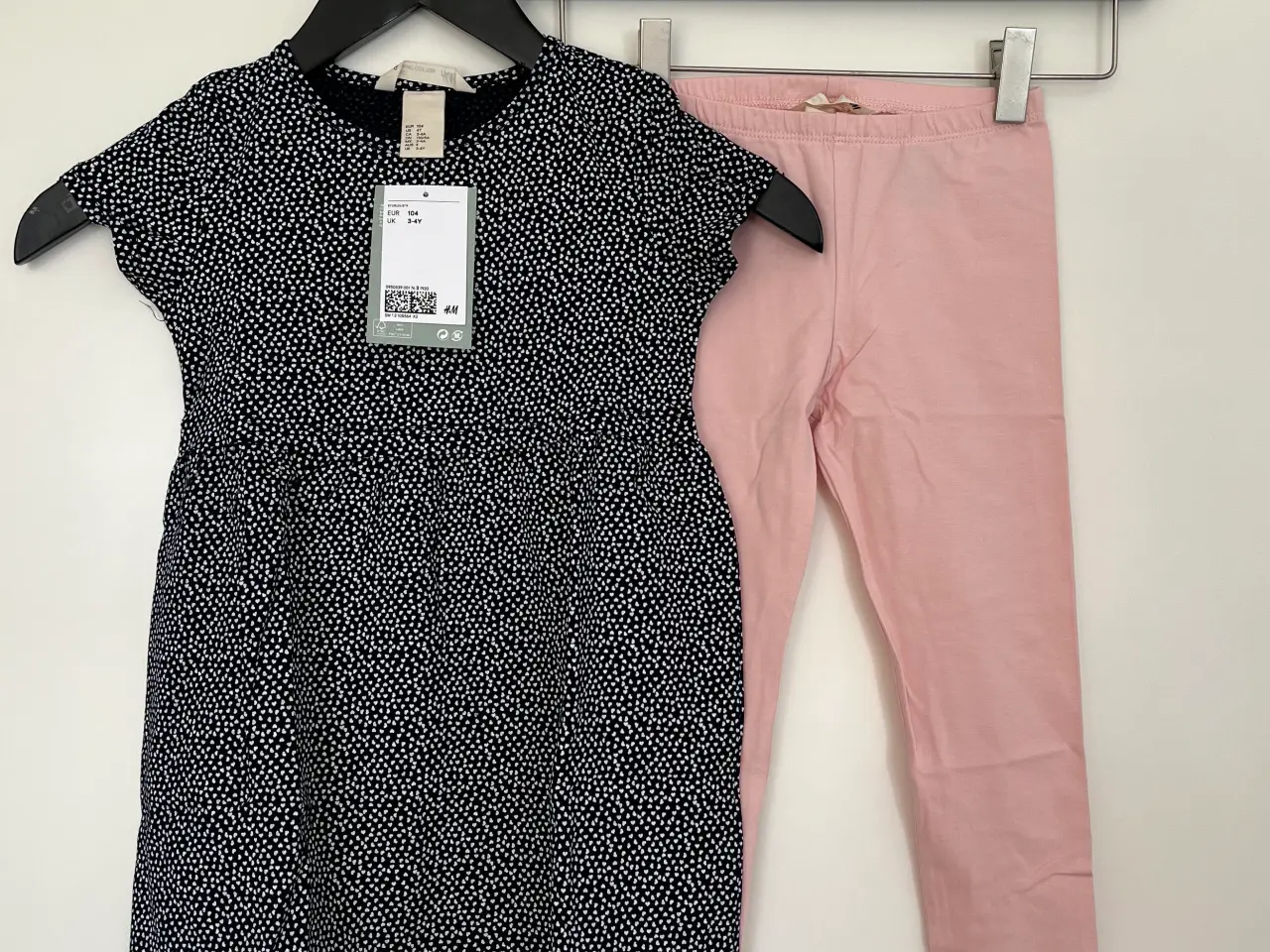Billede 1 - Kjole og leggings
