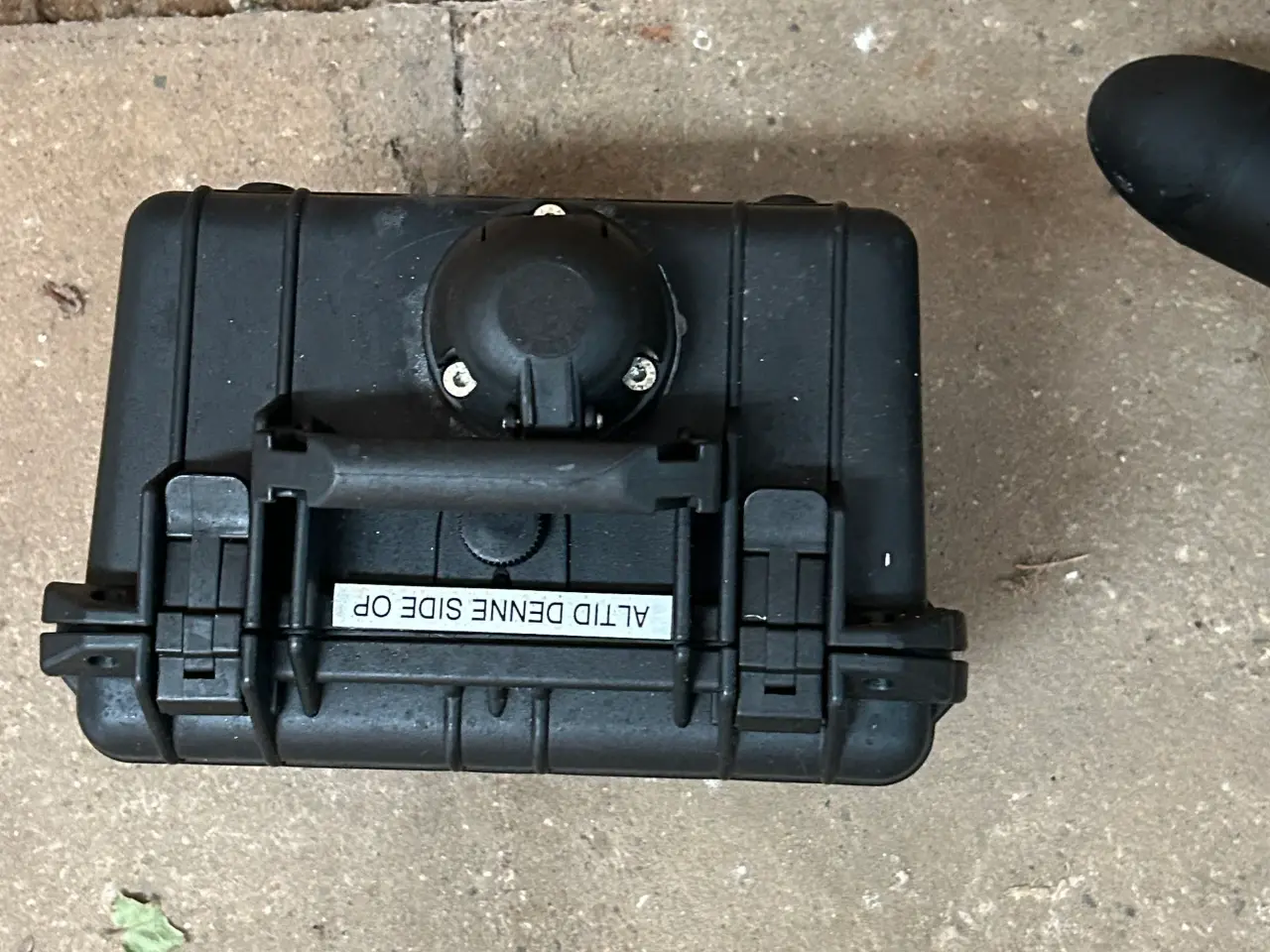 Billede 1 - El motor med batteri og kasse 