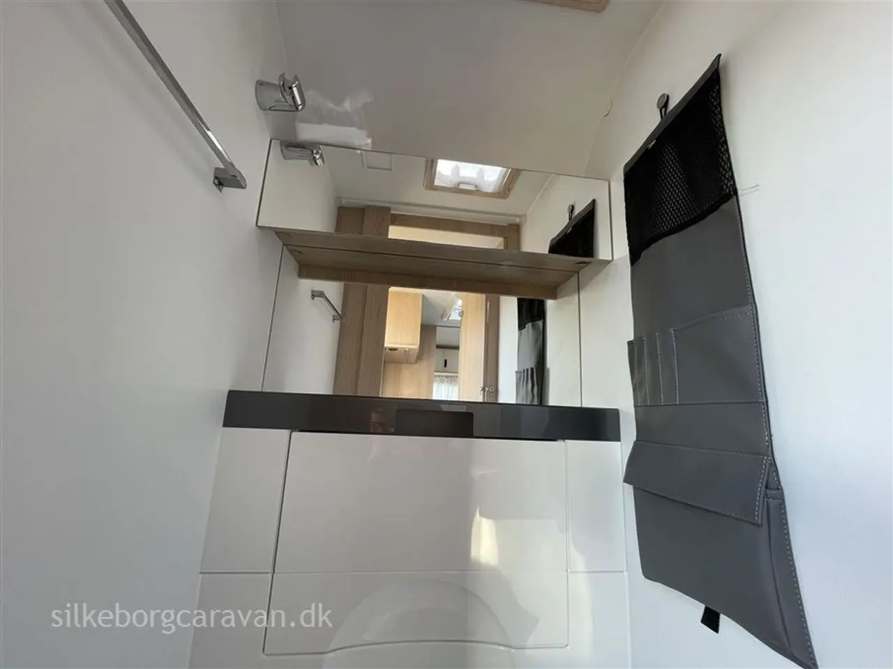 Billede 10 - 2026 - Adria Aviva 400 PS