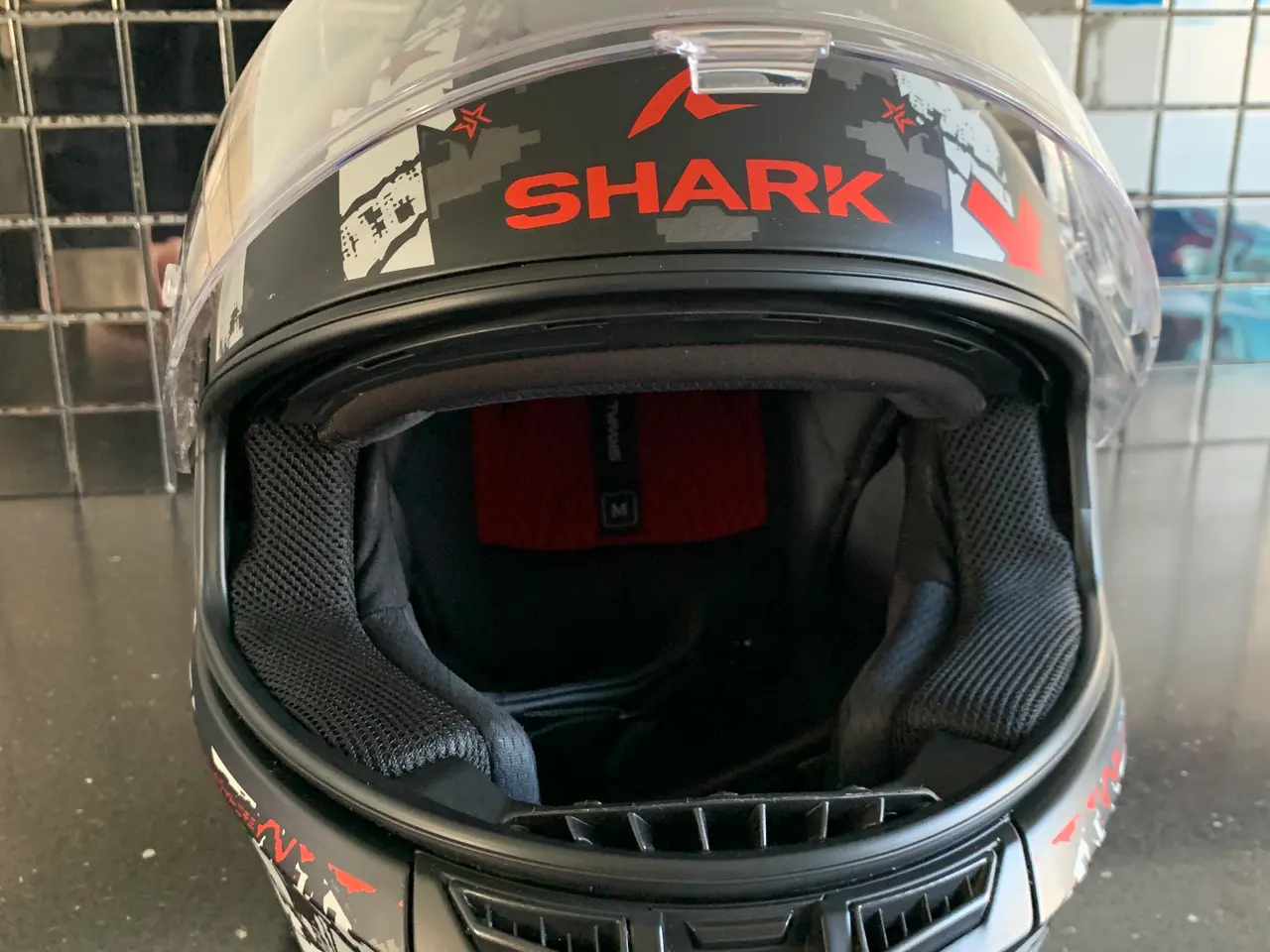 Billede 3 - Shark Skwal Styrthjelm