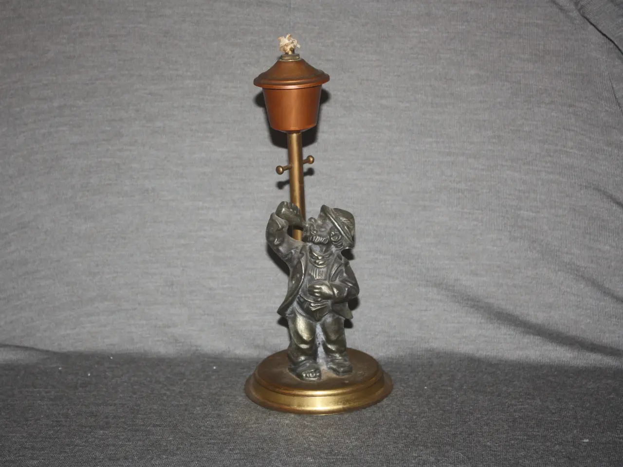 Billede 6 - Antik miniature bronze figur af dreng højde 11 cm