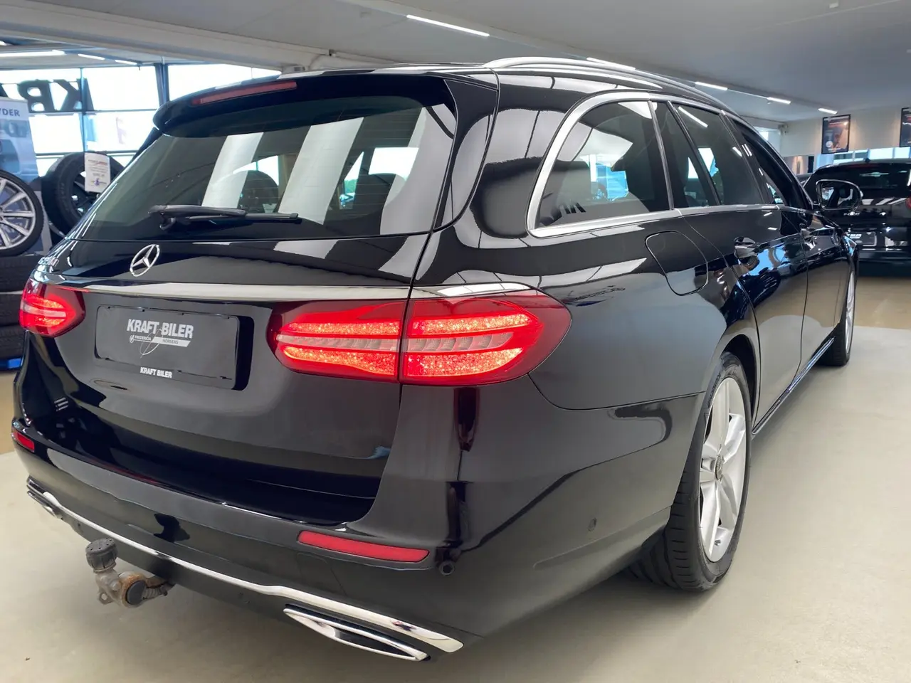 Billede 4 - Mercedes E220 d 2,0 Avantgarde stc. aut.