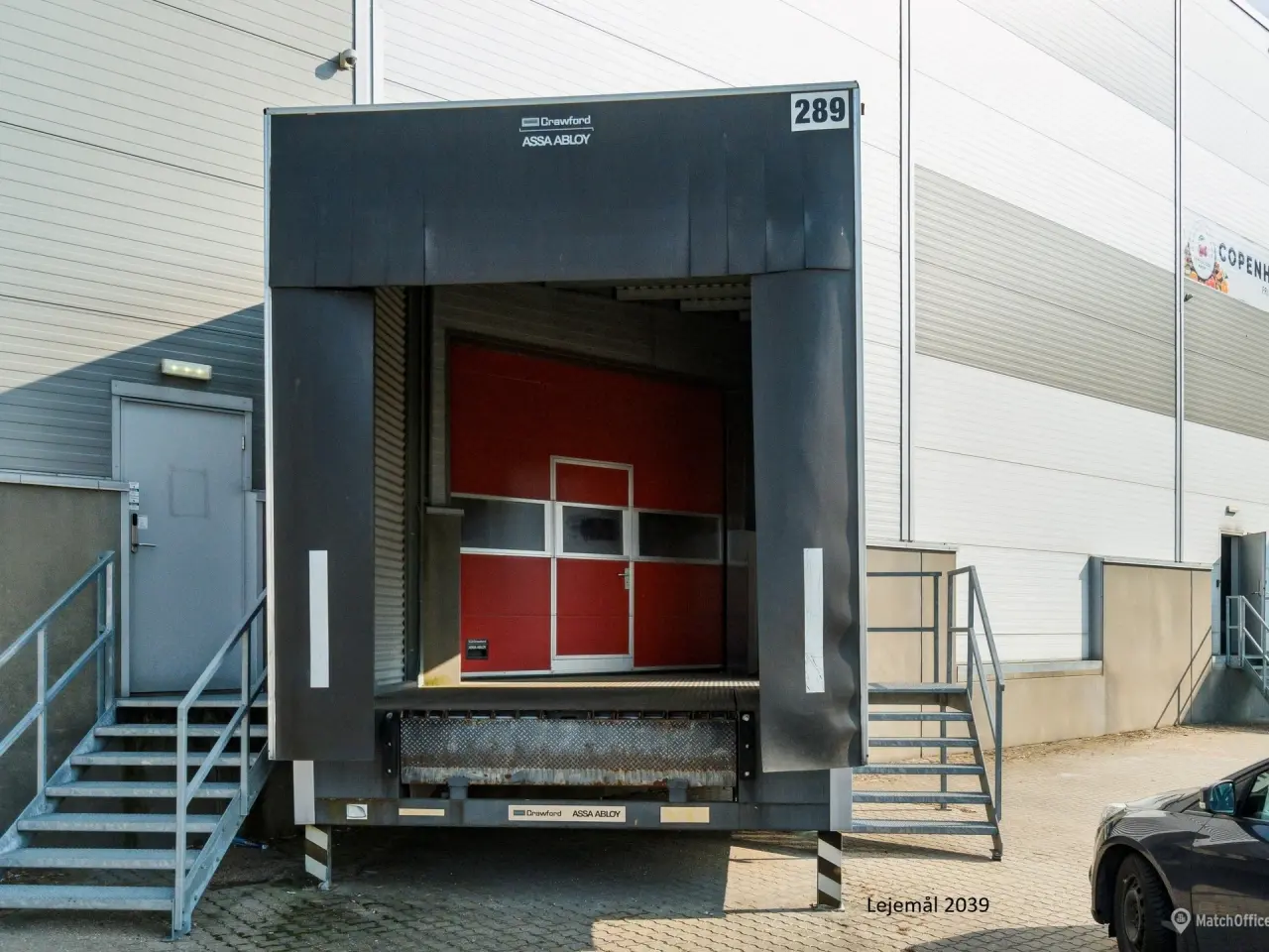 Billede 3 - Logistiklejemål med porte og ramper og en loftshøjde op til 10 meter