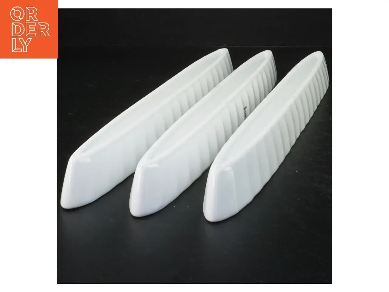 Billede 2 - Porcelæn Baguetteskåle (str. 39,5 cm)