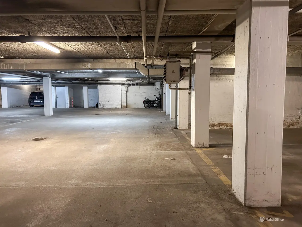 Billede 4 - Parkeringspladser i p-kælder - Frederiksberg