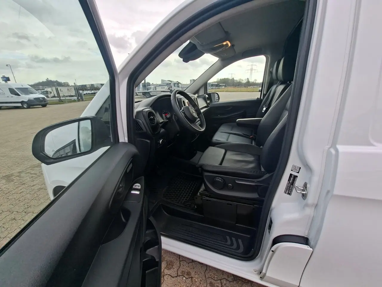 Billede 8 - Mercedes Vito 114 2,0 CDi A2 Kassevogn PRO aut. RWD