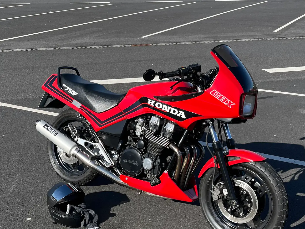Billede 1 - Honda cbx750 f i MEGET flot stand - bytte?