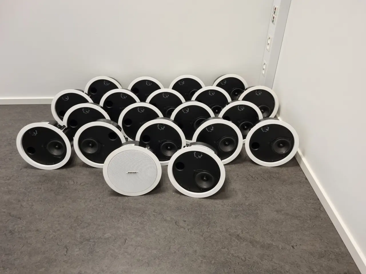 Billede 2 - Bose Freespace indbygningshøjtalere