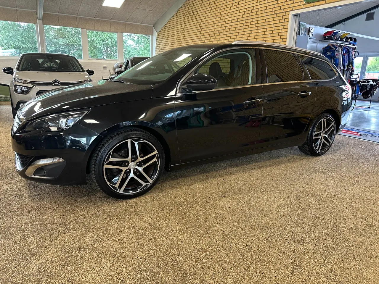 Billede 1 - Peugeot 308 1,2 e-THP 130 Allure SW EAT6