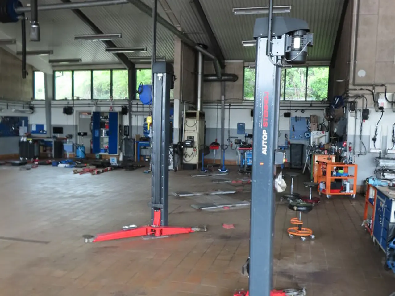Billede 1 - 2-Søjlet lift  STENHØJ MAESTRO 2.32 CF