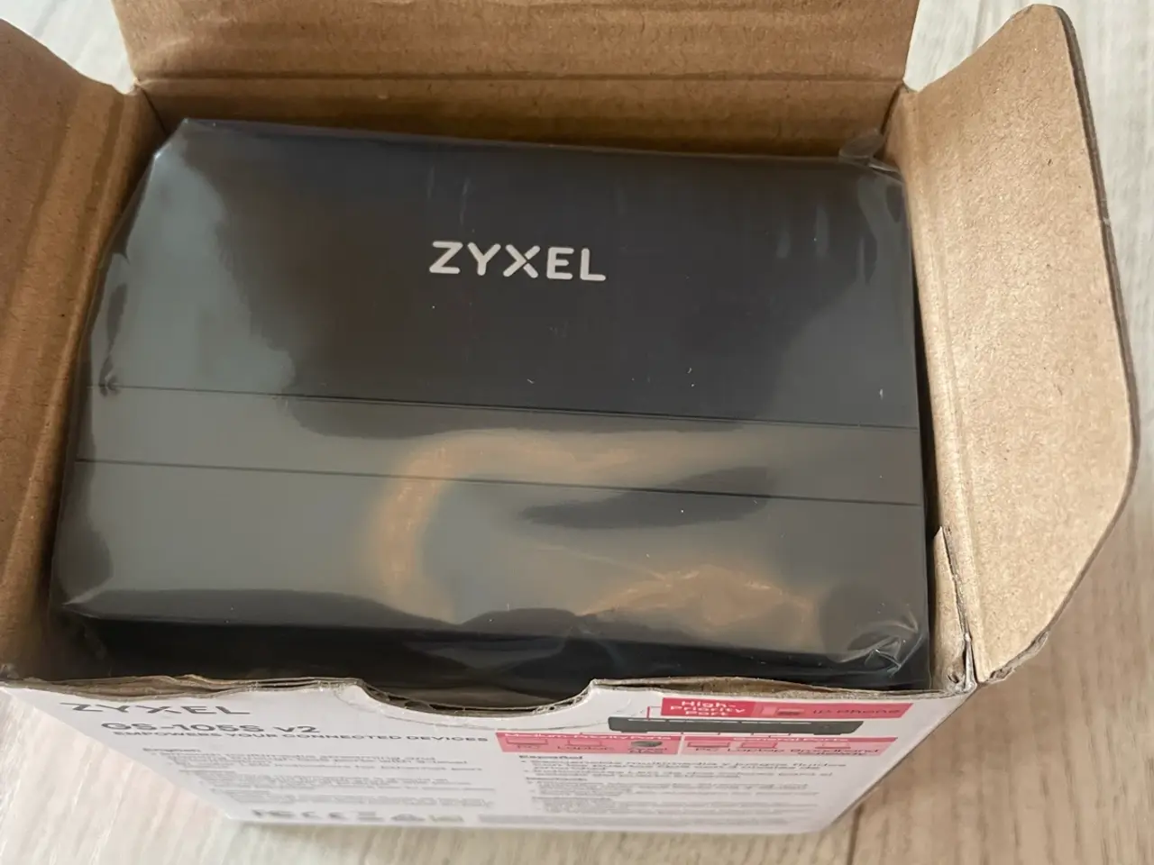 Billede 4 - ZyXEL Switch GS-105S v2, med 5 porte. Ny