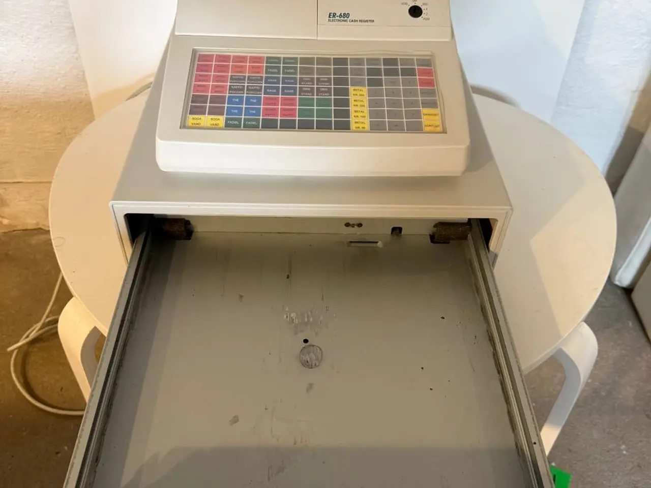 Billede 4 - 2 stk. SAM4S ER-680 elektroniske kasseapparater