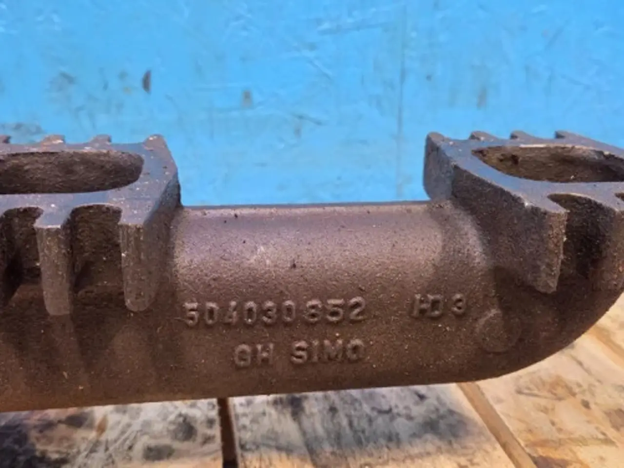 Billede 13 - Case 9120 Udstødningsmanifold 504046508