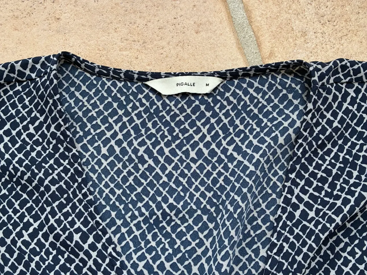Billede 5 - Only Pigalle bluse str.M