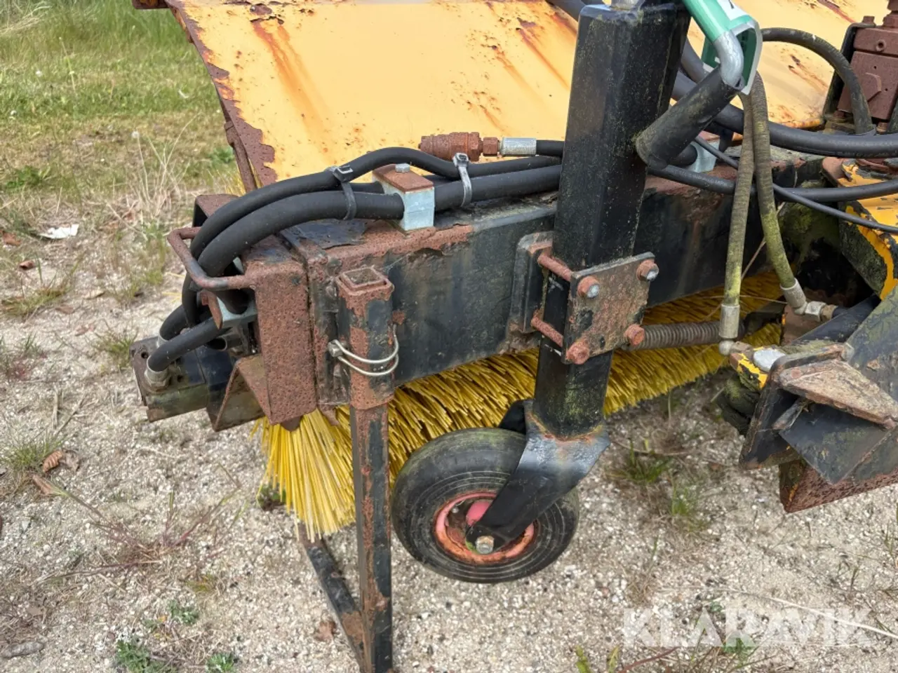 Billede 11 - Fejekost hydraulisk