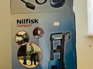 Højtryksrenser (NY) NILFISK COMPACT med tilbehør