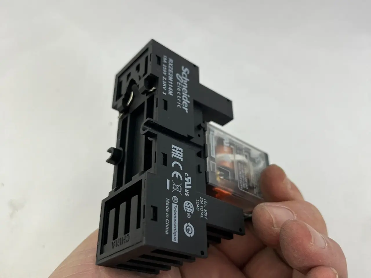 Billede 8 - Schneider RXM4AB2B2BD 24VDC Plug-In relæ + DIN
