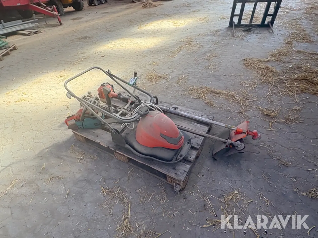 Billede 2 - Motorsav , Buskrydder og plæneklipper Stihl / Sachs / Flymo