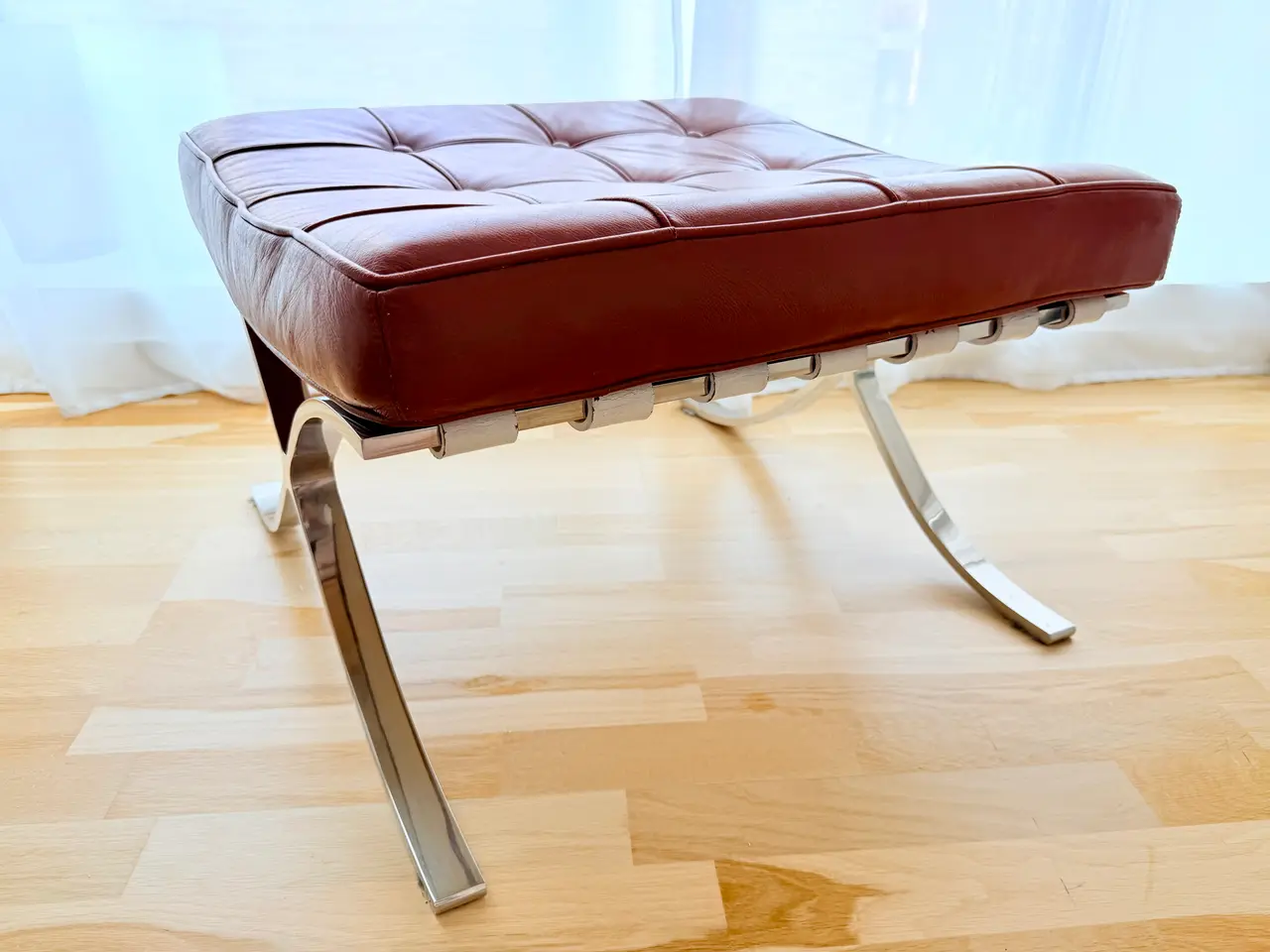 Billede 3 - Barcelona inspireret fodskammel i cognac 62x58 cm