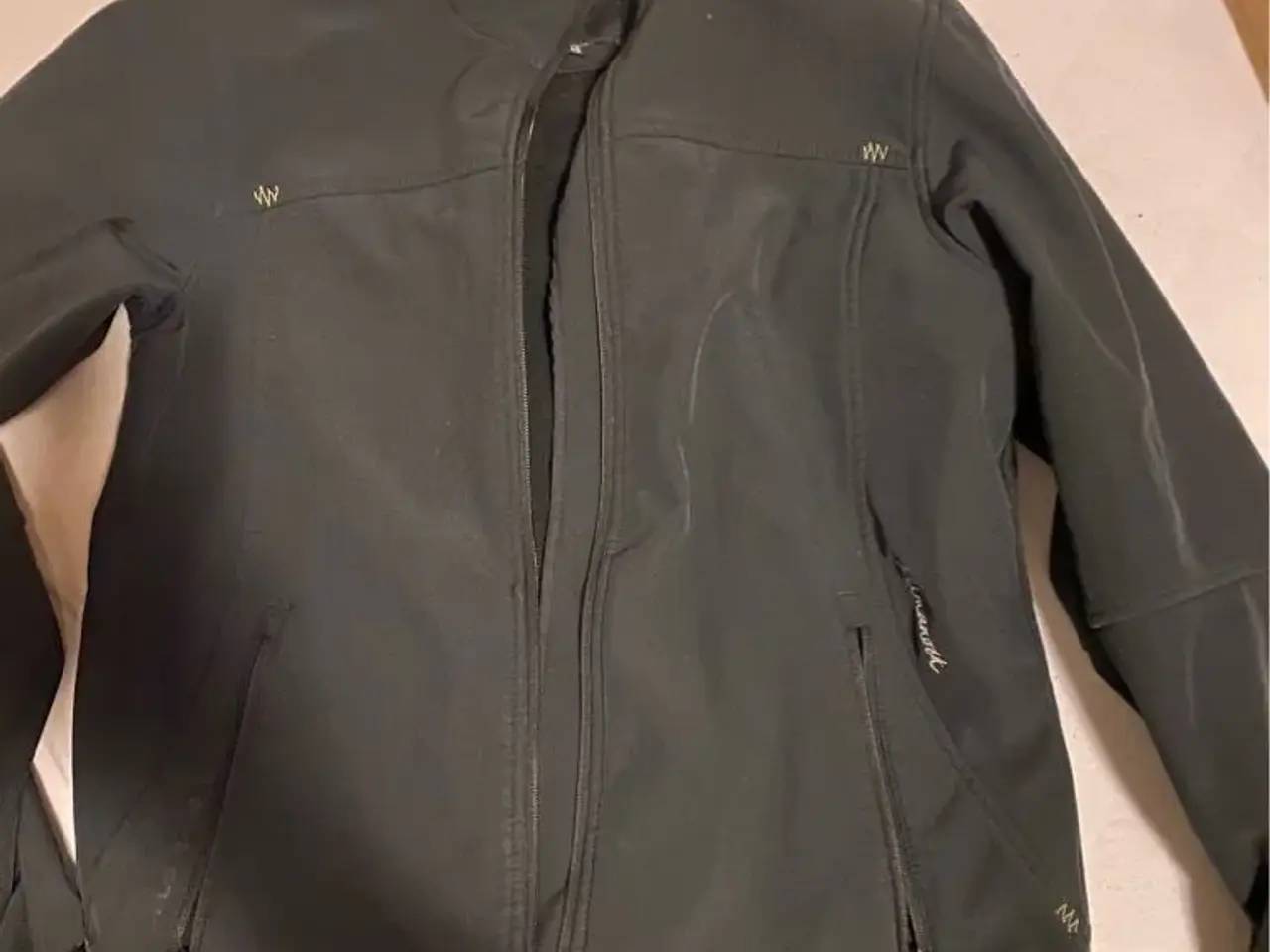 Billede 1 - Softshell jakke str 40