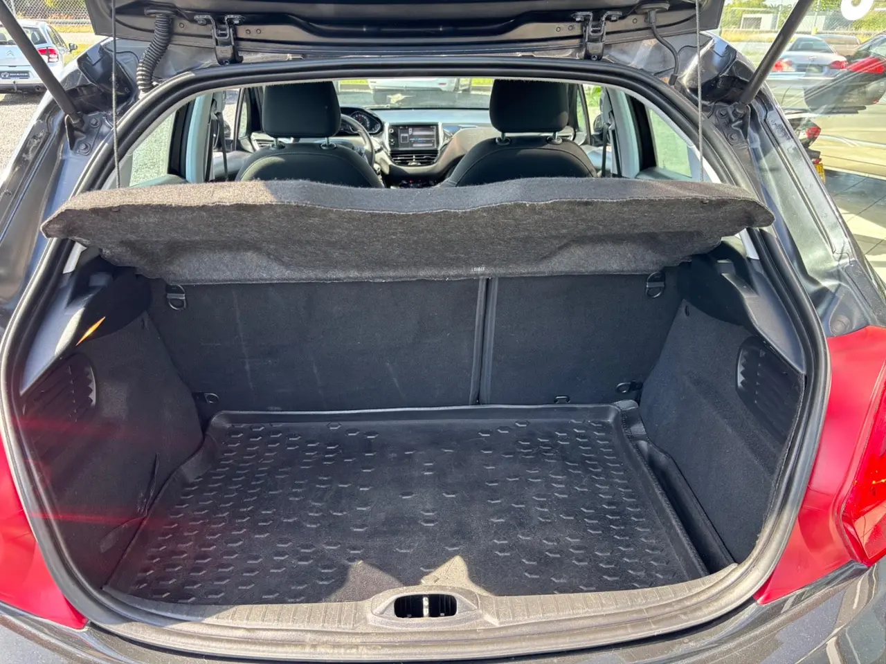 Billede 5 - Peugeot 208 1,6 e-HDi 92 Active