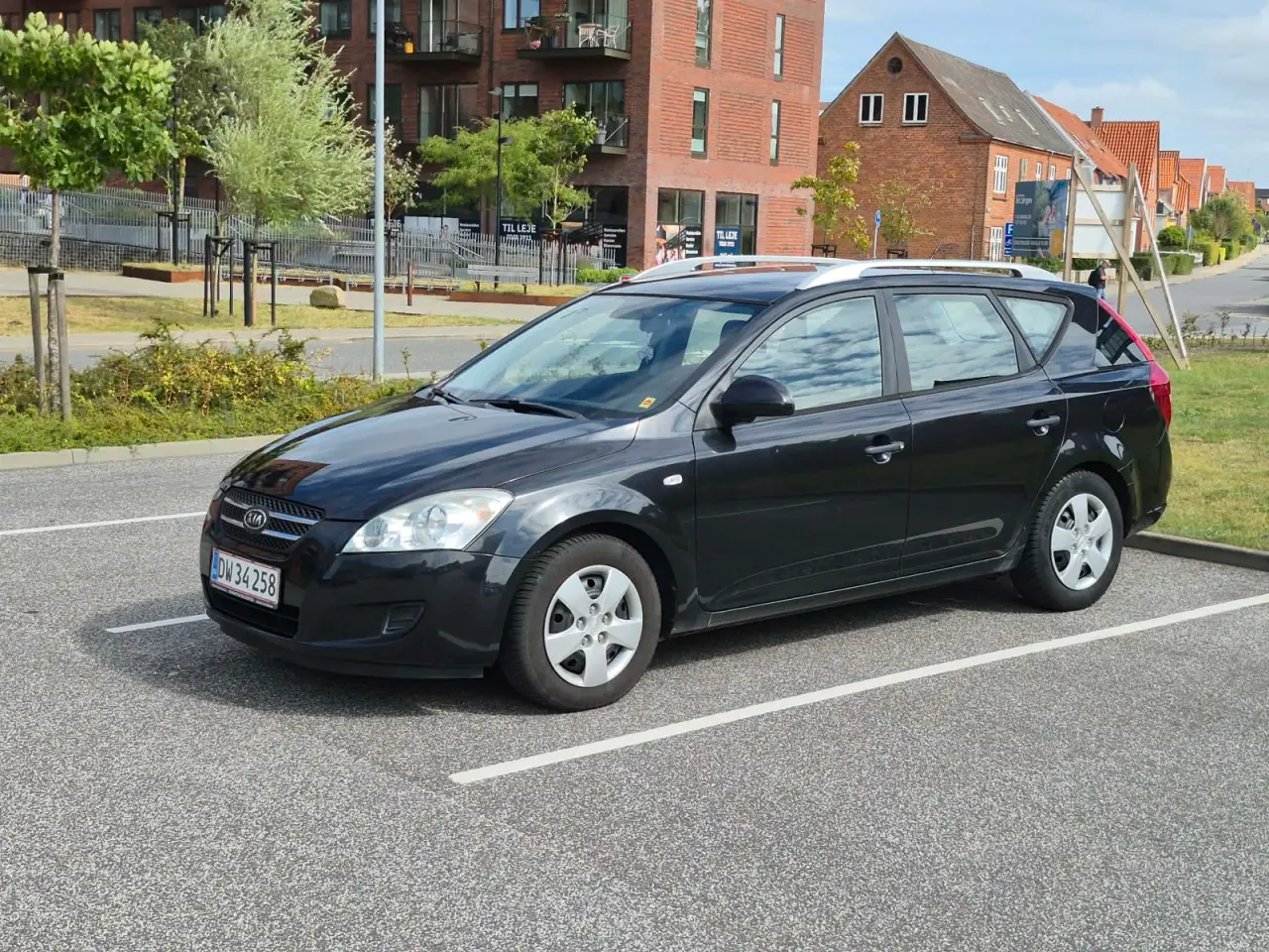 Billede 10 - Kia Ceed med træk