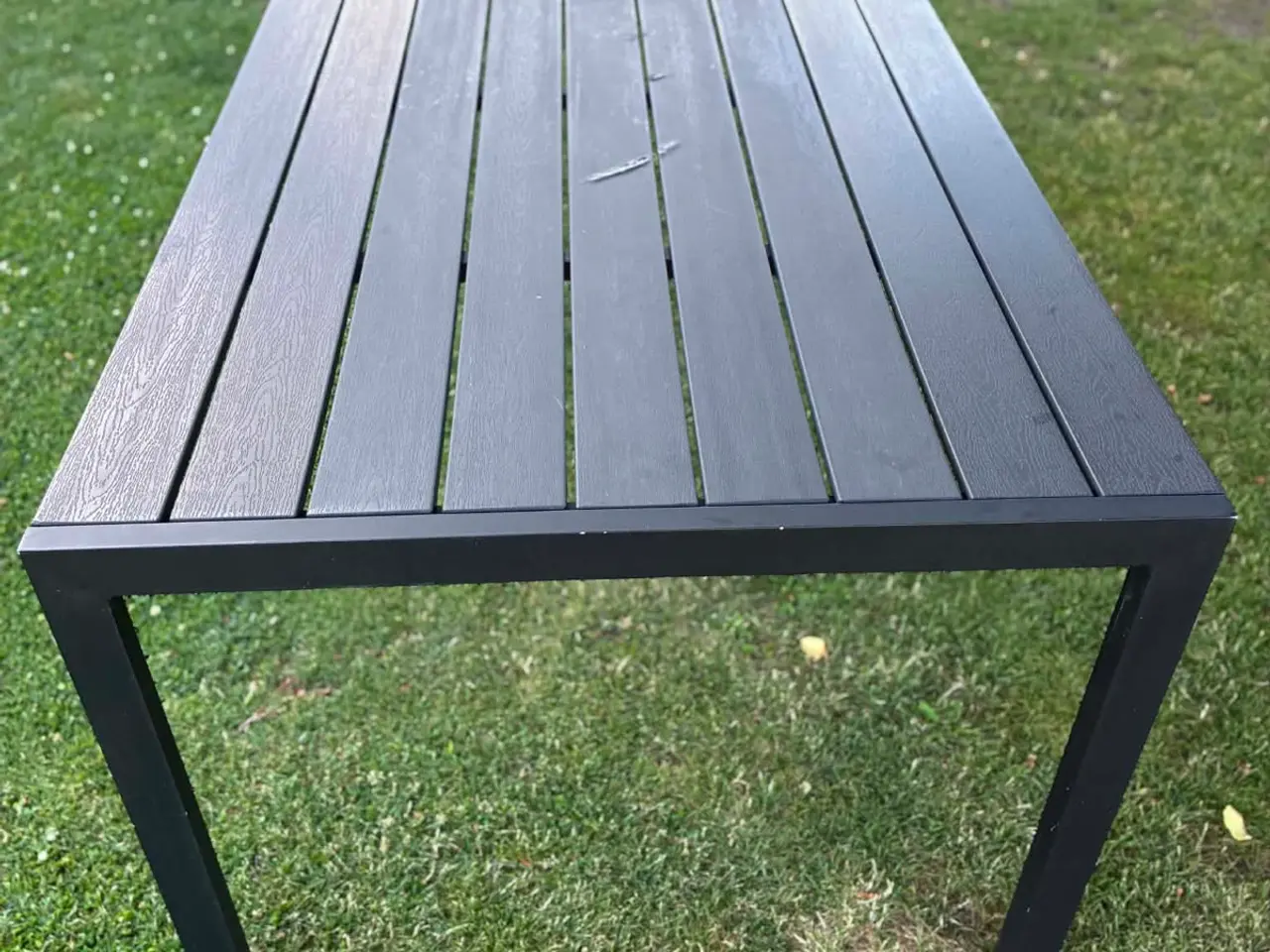 Billede 3 - Havebord 
