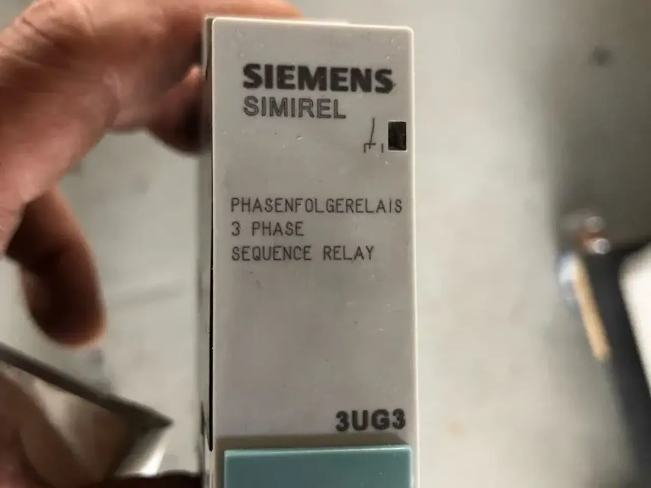 Billede 2 - Timer og 3 fasersikring sælges