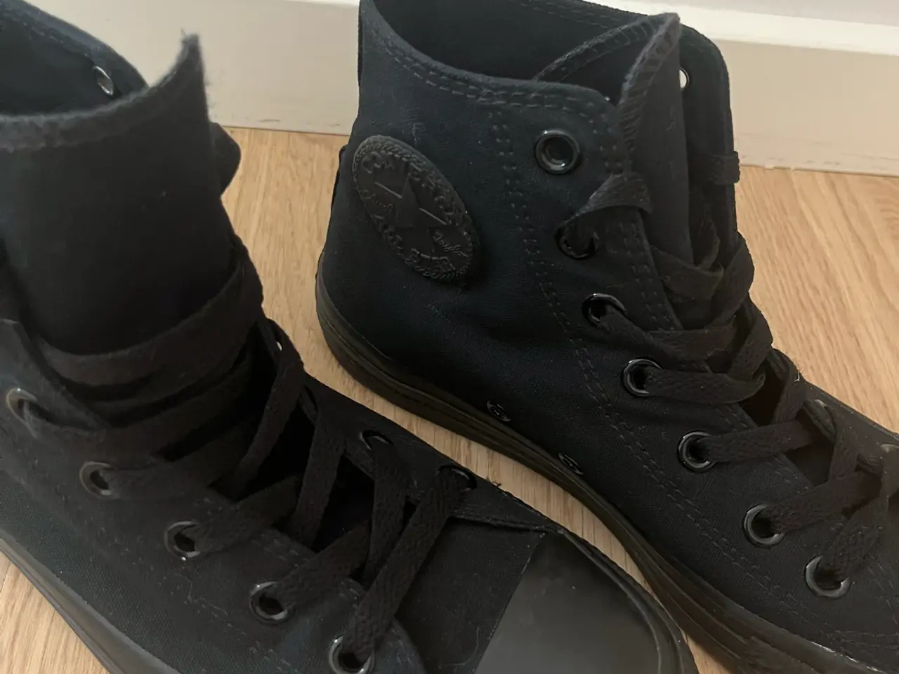 Billede 2 - Converse All Star Chuck Taylor, str. 39 - som nye