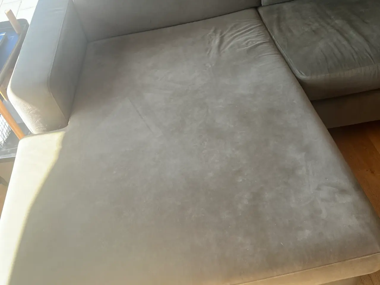 Billede 2 - 3,5 Pers sofa m chaiselong fra Bolia 