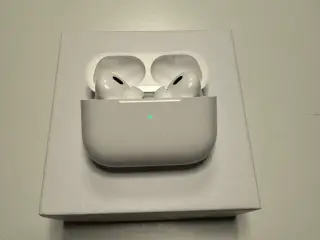🎧 AirPods Pro (2. generation) – Helt nye 🎧