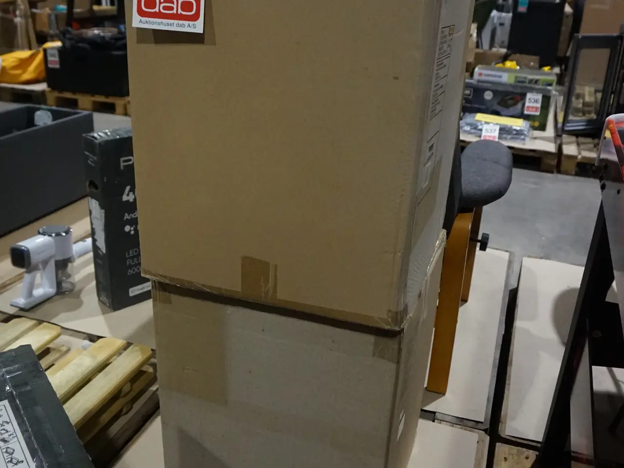 Billede 4 - 2 stk. Pop out sofa/sengeborde Hvid Ø: 40 cm H: 52 cm