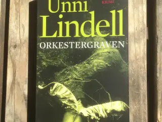 Orkestergraven, Unni Lindell
