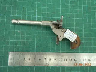 Flobert 6 mm Pistol Forniklet.