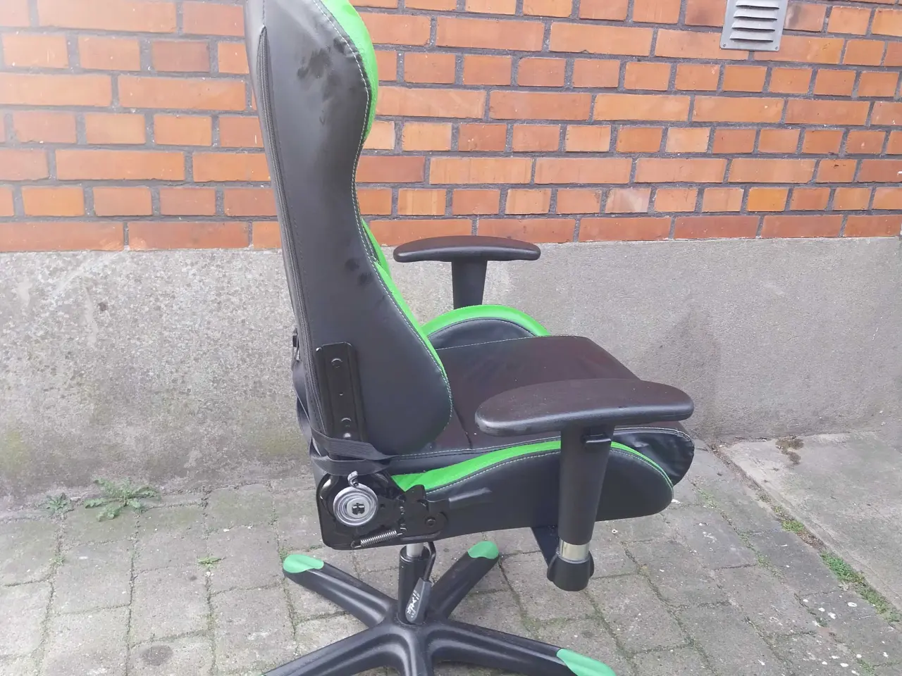 Billede 4 - Paracon gamerstol. Skrivebordsstol.