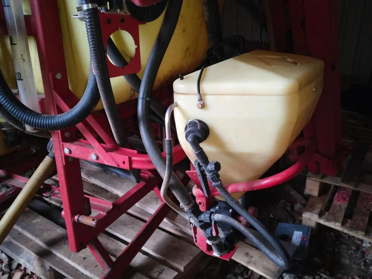 Billede 5 - Hardi Master 12 m 1000 liter skal synes