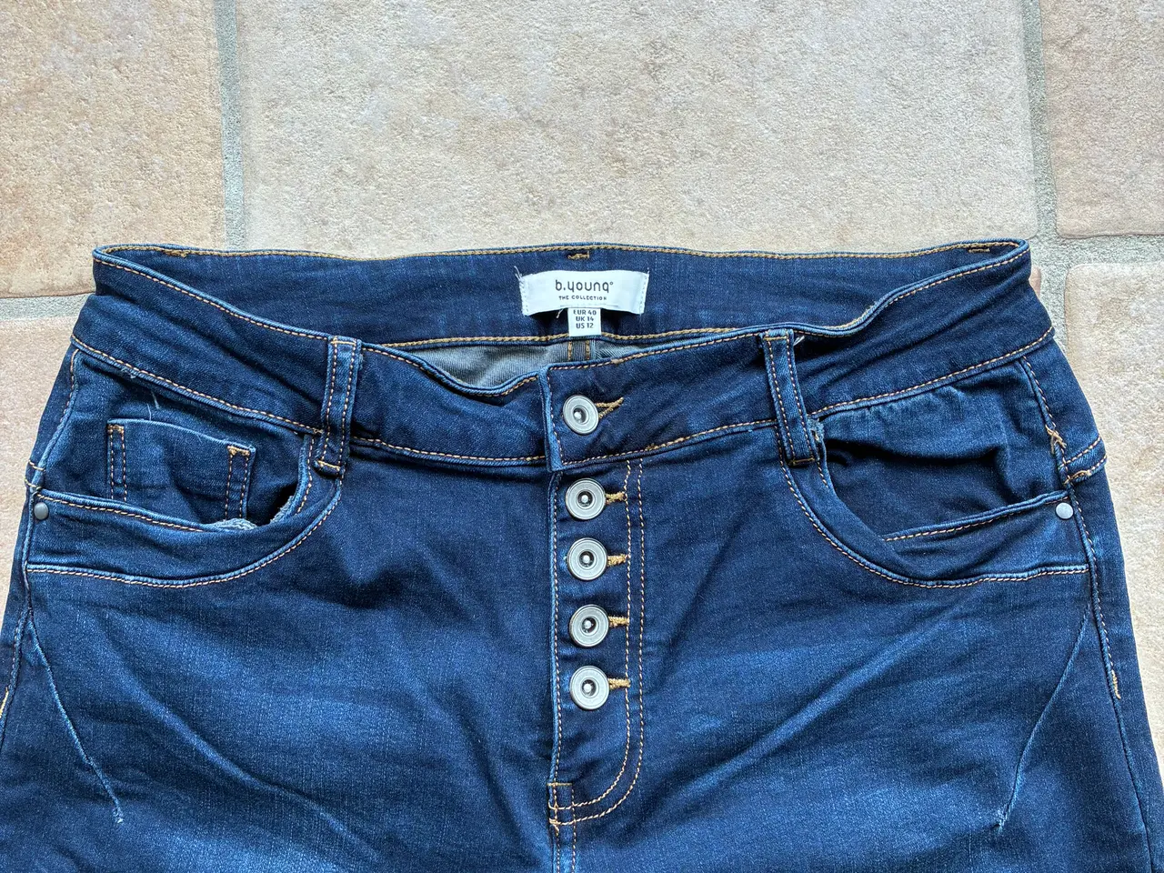 Billede 4 - B.Young jeans str. 40
