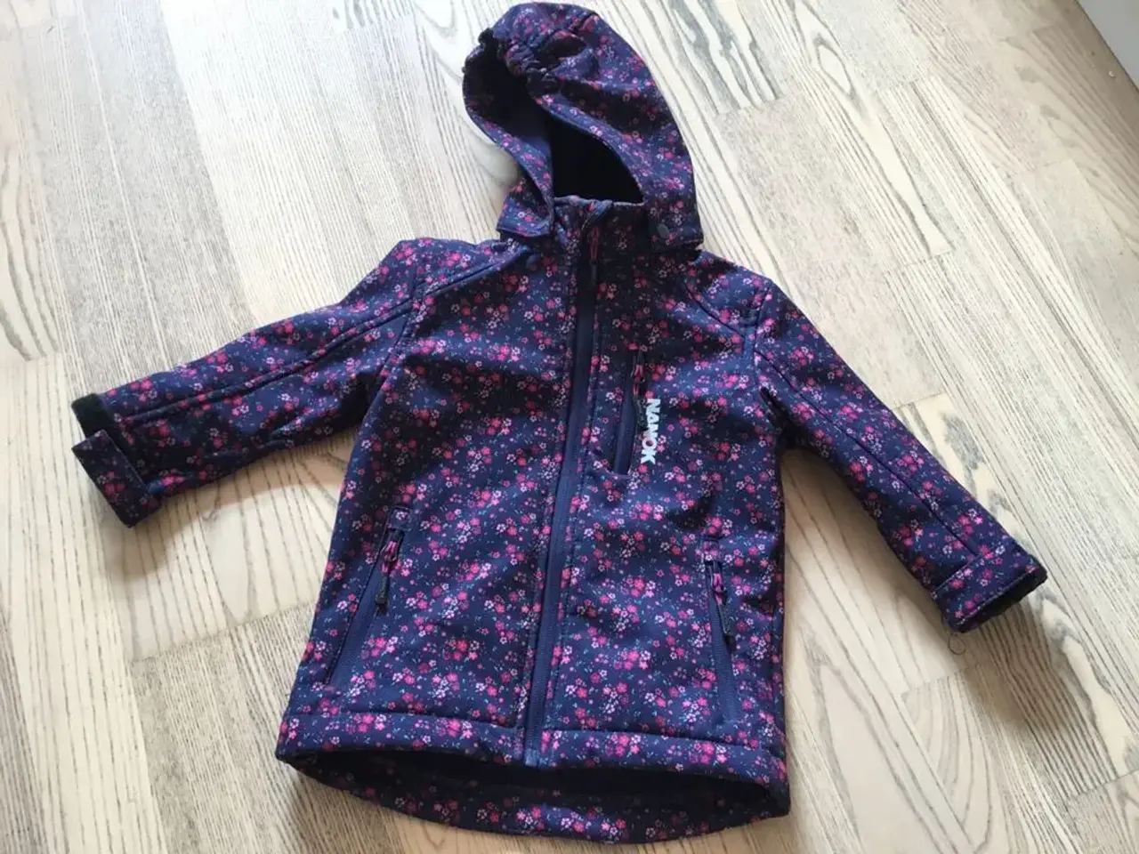 Billede 1 - Softshell jakke fra Nanok