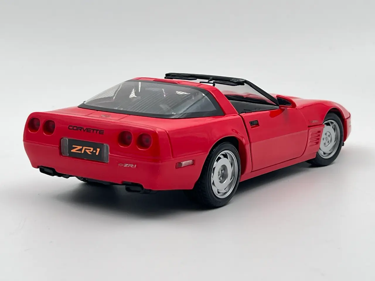 Billede 4 - 1992 Chevrolet Corvette ZR 1 1:18