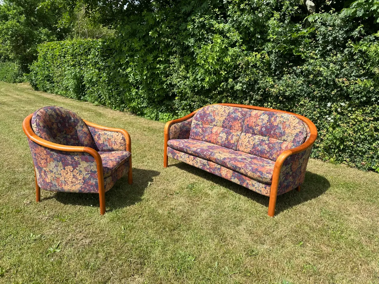 Billede 1 - Fin sofa med passende stol