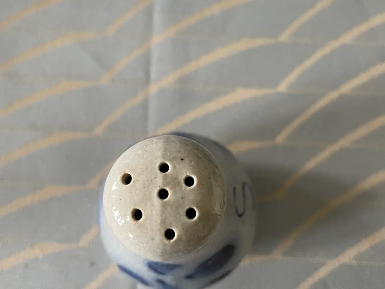 Billede 4 - Saltbøsse i saltglass .