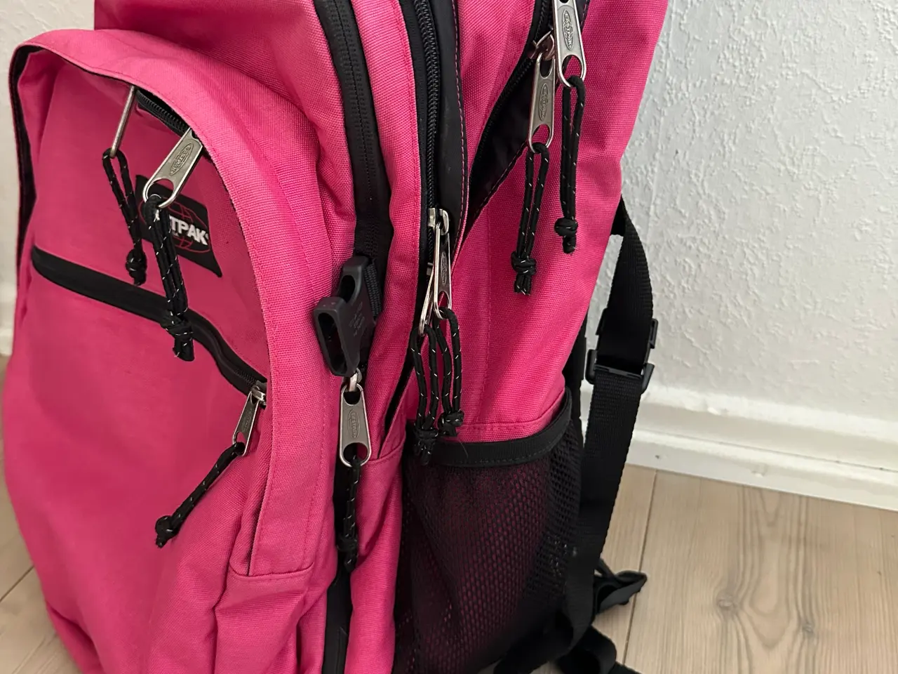 Billede 1 - Stor Eastpak Rygsæk